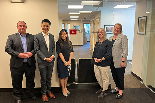 The Director of HKETONY, Maisie Ho, reinforced the bilateral ties between Hong Kong and Boston during her duty visit to Boston, Massachusetts. Photo shows Ms Ho (centre) with executives from Boston University during a meeting on Jun 10.